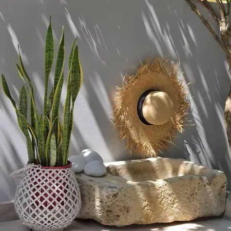 Nyaraló Onore Lixúri